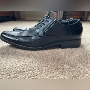 Men’s Kenneth Cole Reaction dress shoes